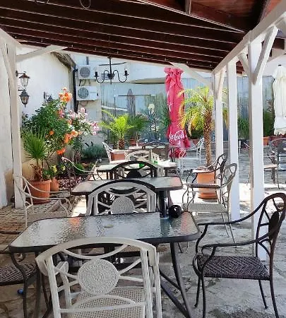 بيت ضيافة Palazzo بايالا