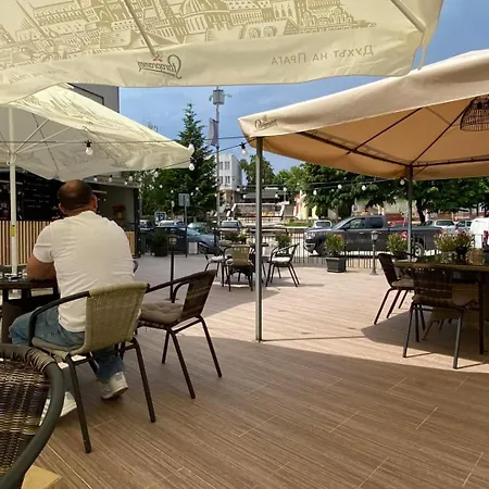 Palazzo 3* بايالا